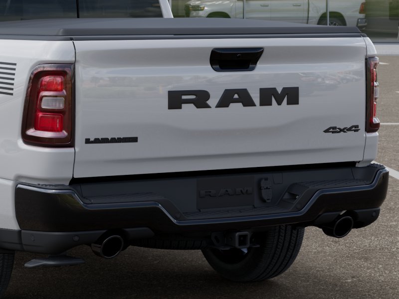 New 2026 RAM 1500 Laramie AWD/4WD image 13