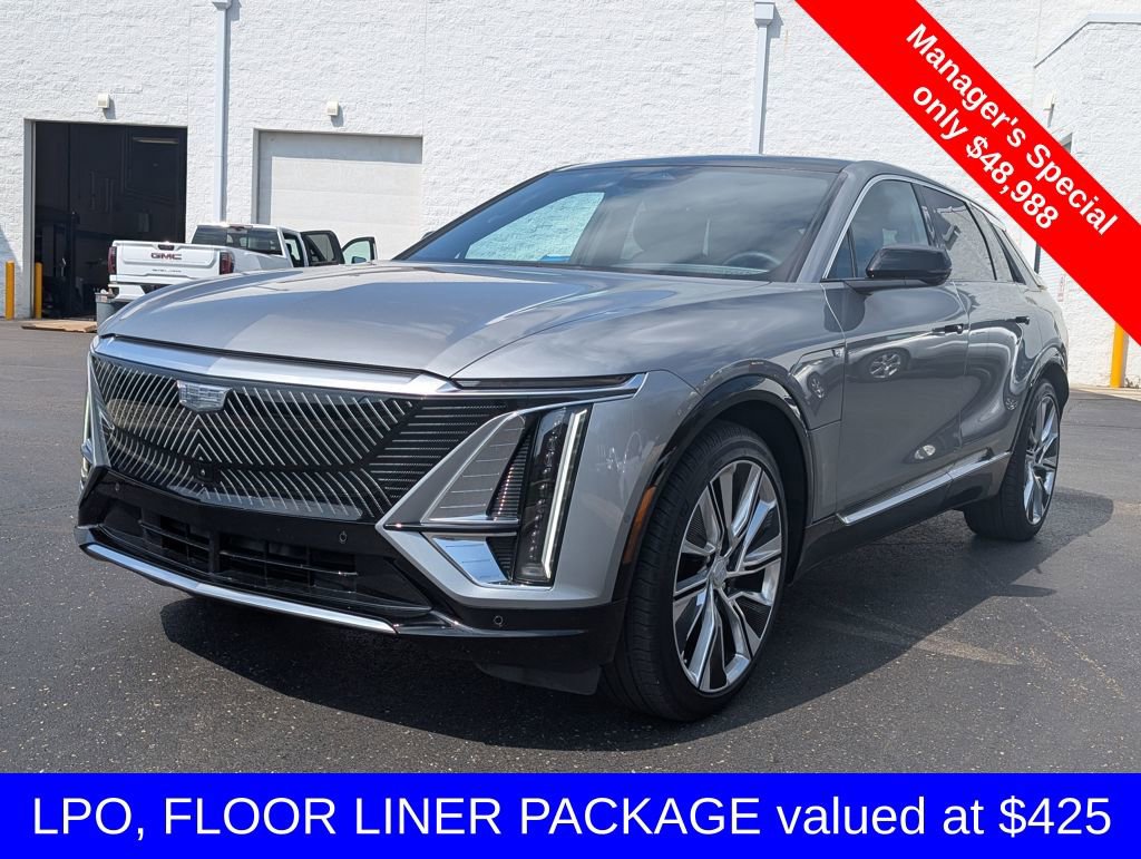 Used 2025 Cadillac Lyriq Luxury w/ LPO, Floor Liner Package image 4