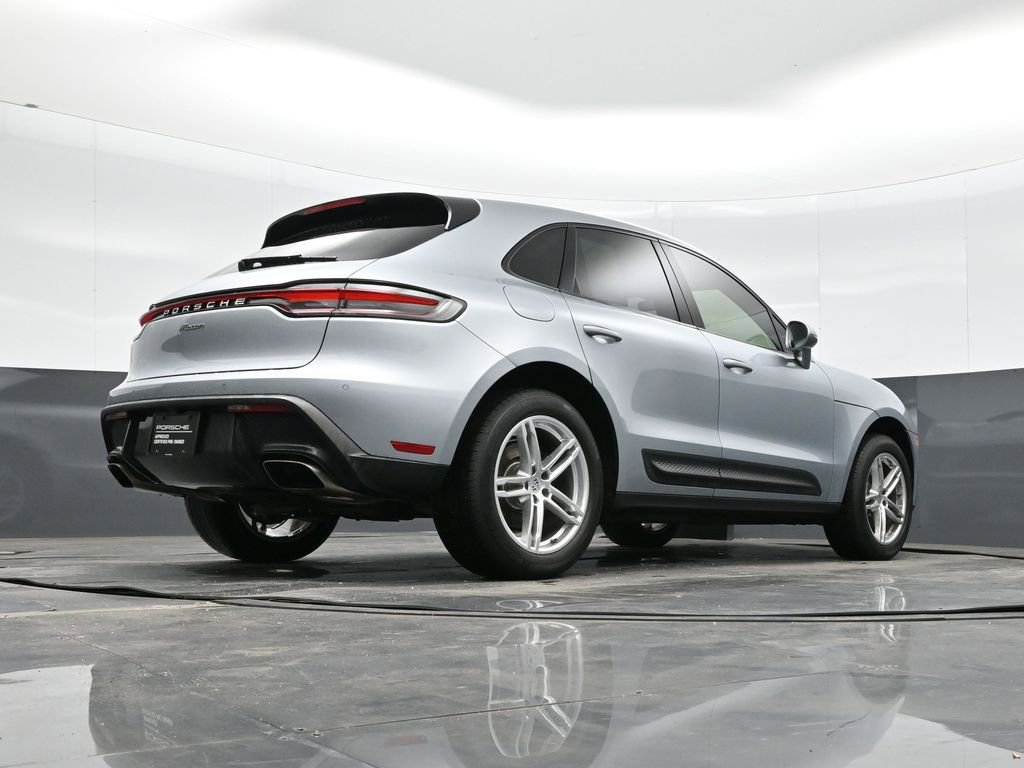 Certified 2022 Porsche Macan image 37