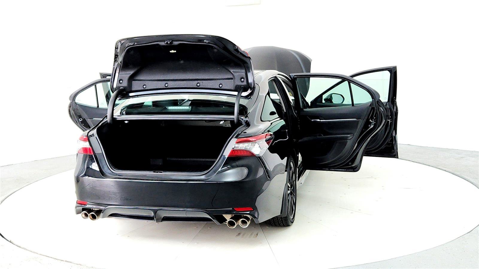 Certified 2023 Toyota Camry XSE w/ Cold Weather Package AWD/4WD image 11