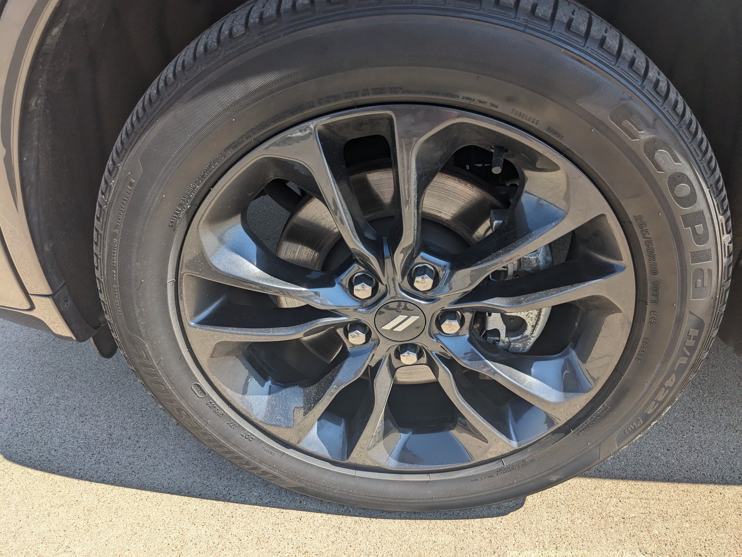 Used 2024 Dodge Durango GT w/ Blacktop Package AWD/4WD image 11