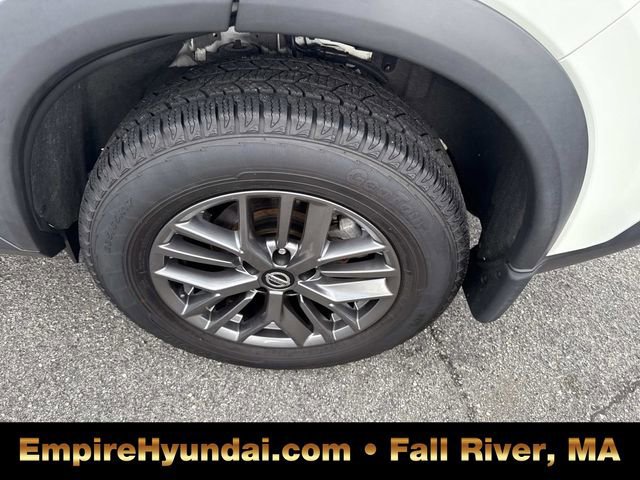 Used 2021 Nissan Rogue S image 12