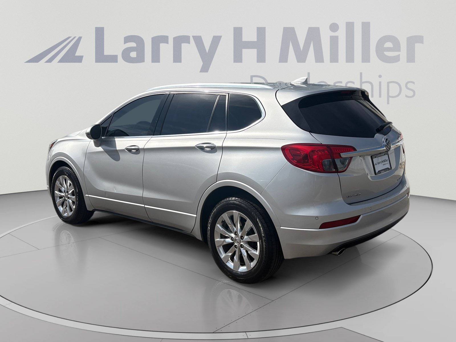 Used 2017 Buick Envision Essence FWD image 3