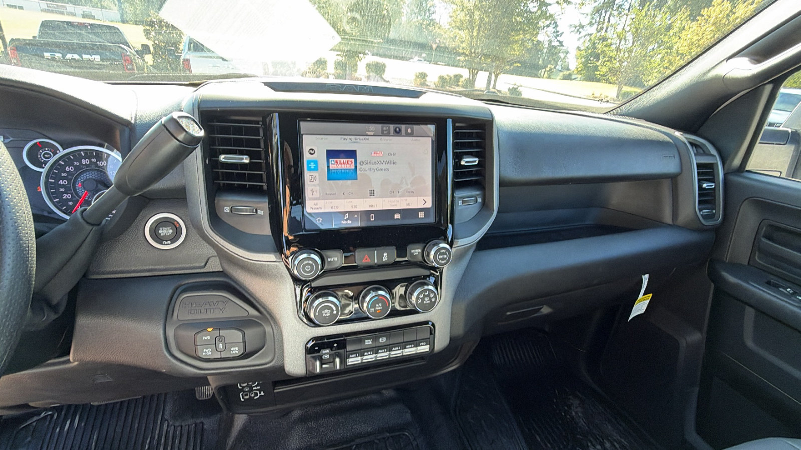 New 2026 RAM 5500 Tradesman w/ Chrome Appearance Group AWD/4WD image 27