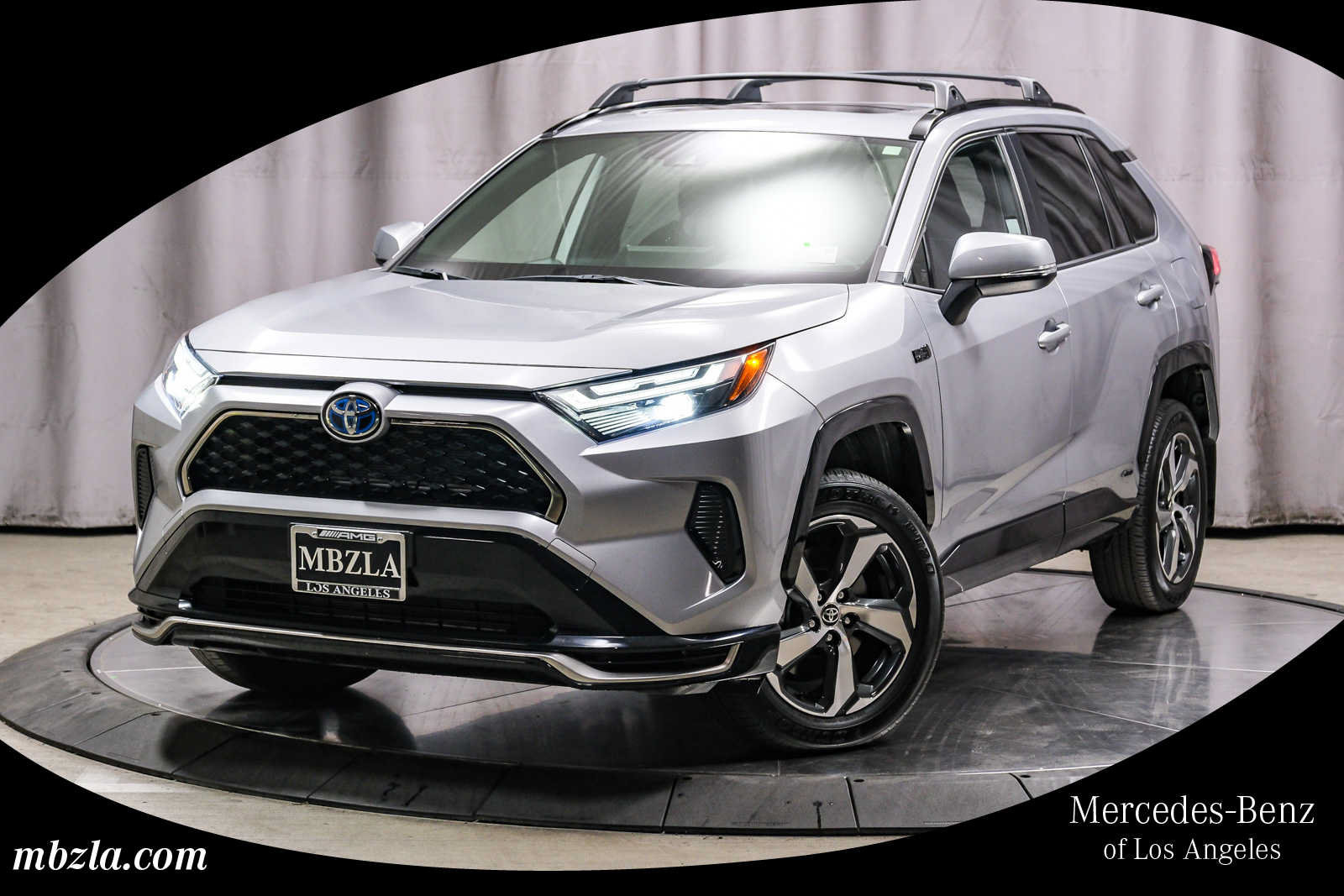 Used 2024 Toyota RAV4 SE w/ Weather & Moonroof Package