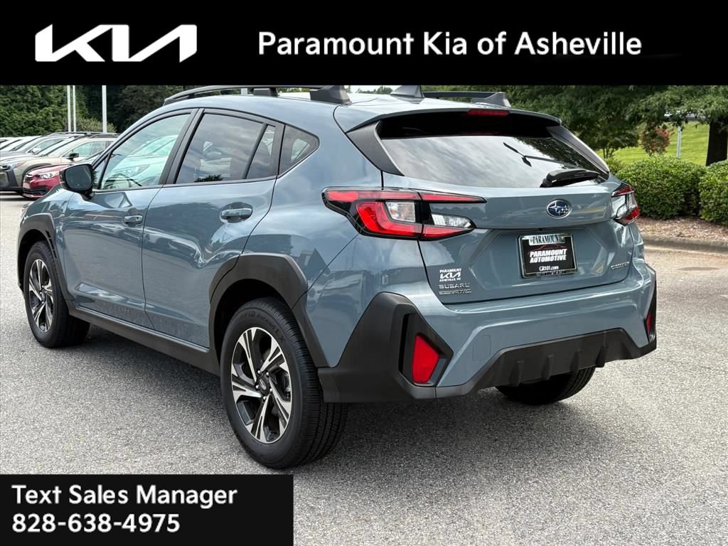 Used 2024 Subaru Crosstrek 2.0i Premium AWD/4WD image 4