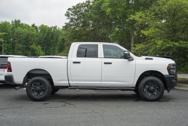 New 2026 RAM 3500 Tradesman AWD/4WD image 4