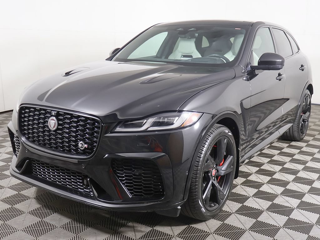 Used 2022 Jaguar F-PACE SVR AWD/4WD image 13