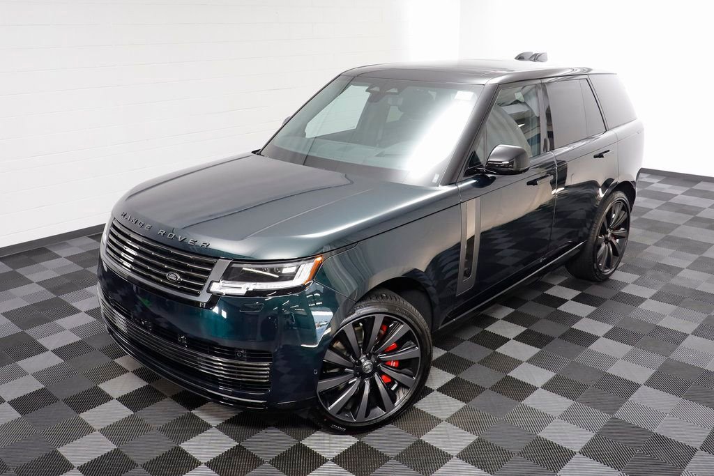 New 2025 Land Rover Range Rover SV AWD/4WD image 2