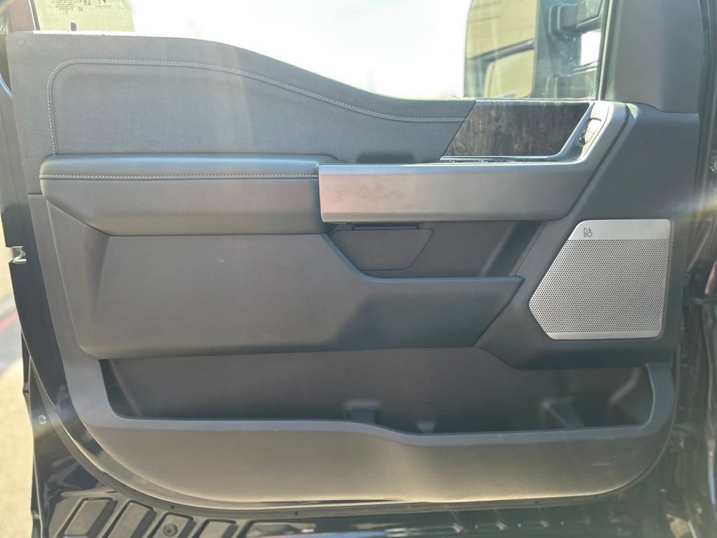 Used 2024 Ford F350 Lariat w/ Camper Package AWD/4WD image 15