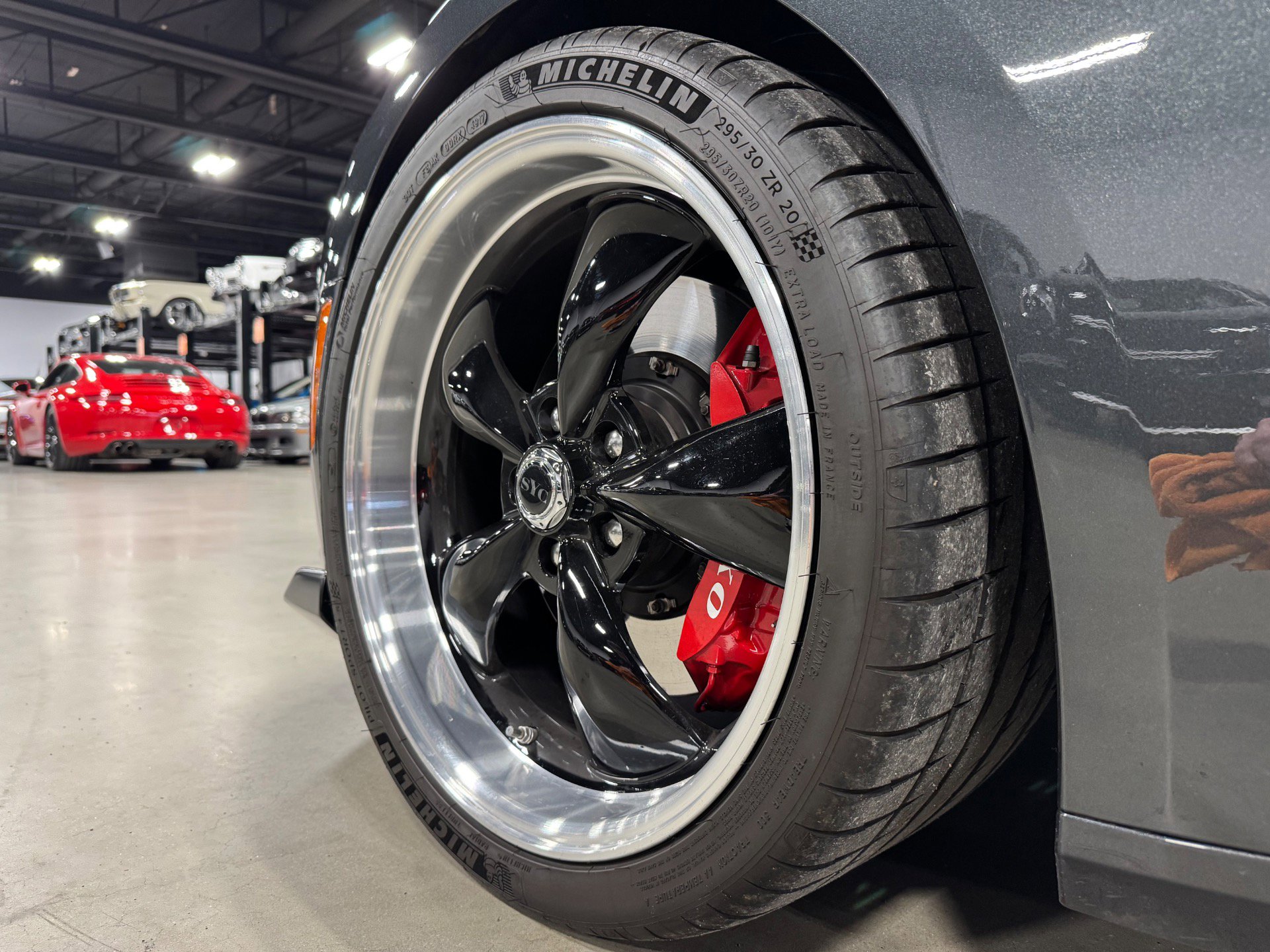 Used 2018 Chevrolet Camaro SS image 20