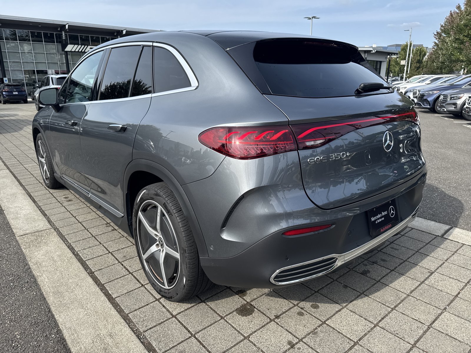Used 2023 Mercedes-Benz EQE 350+ SUV image 8