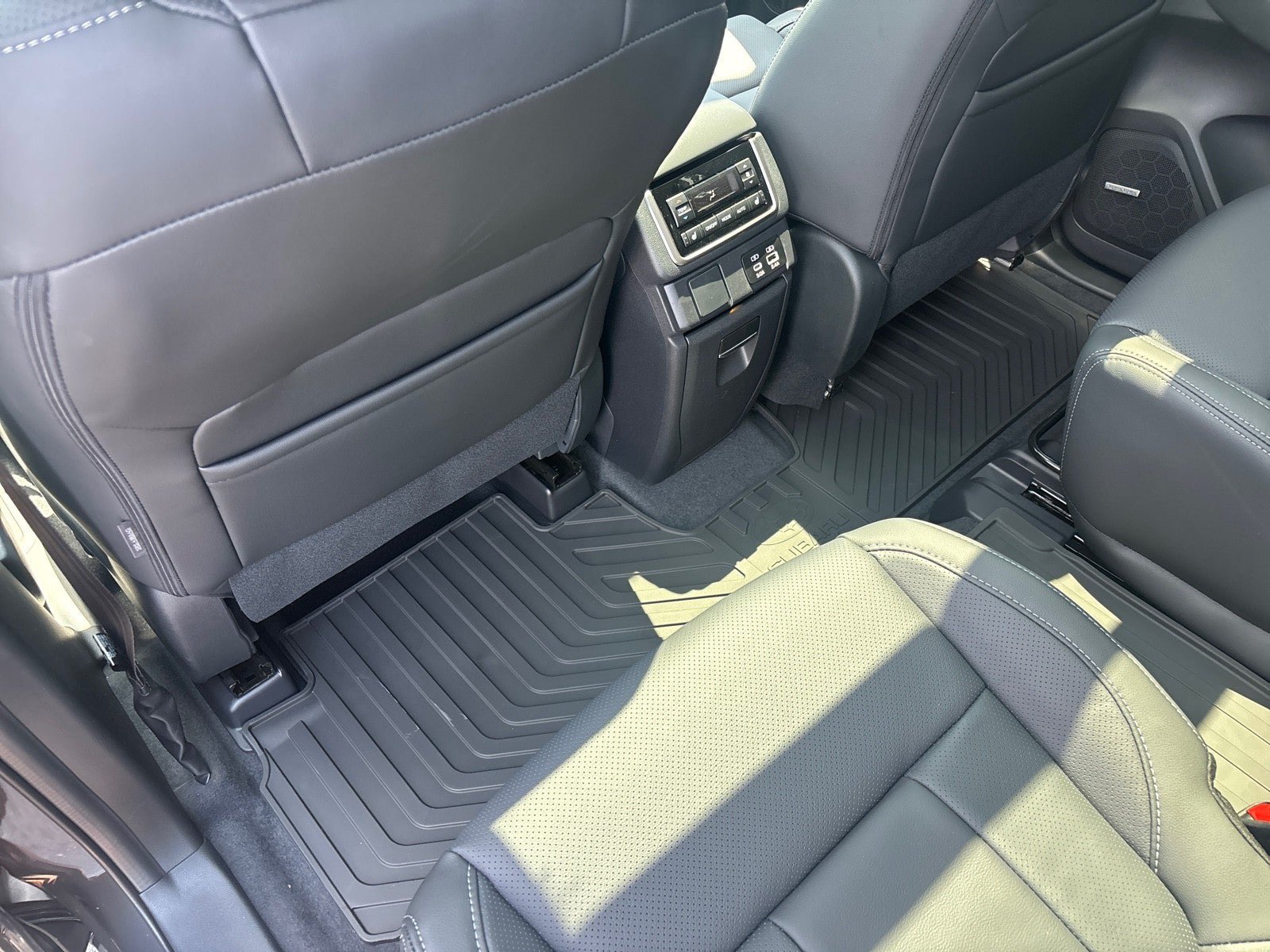 New 2026 Subaru Ascent Limited AWD/4WD image 35