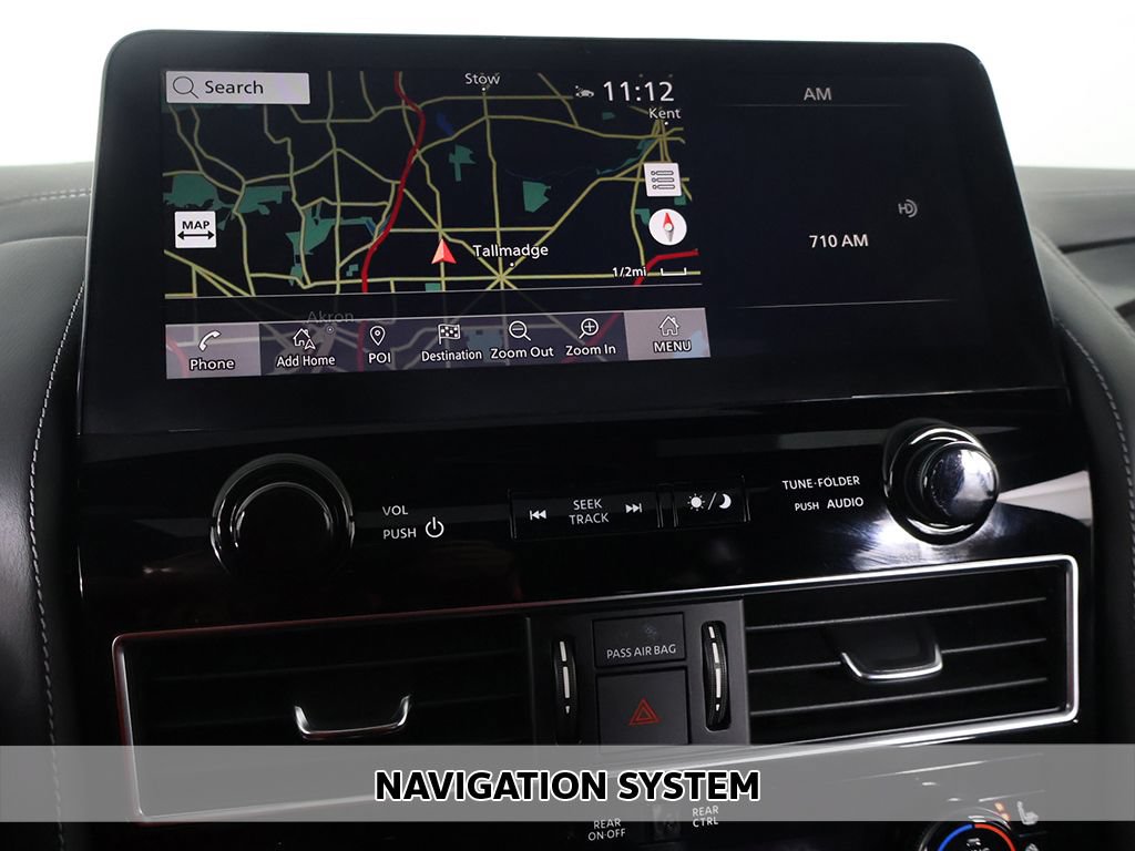 Used 2024 INFINITI QX80 Sensory AWD/4WD image 3