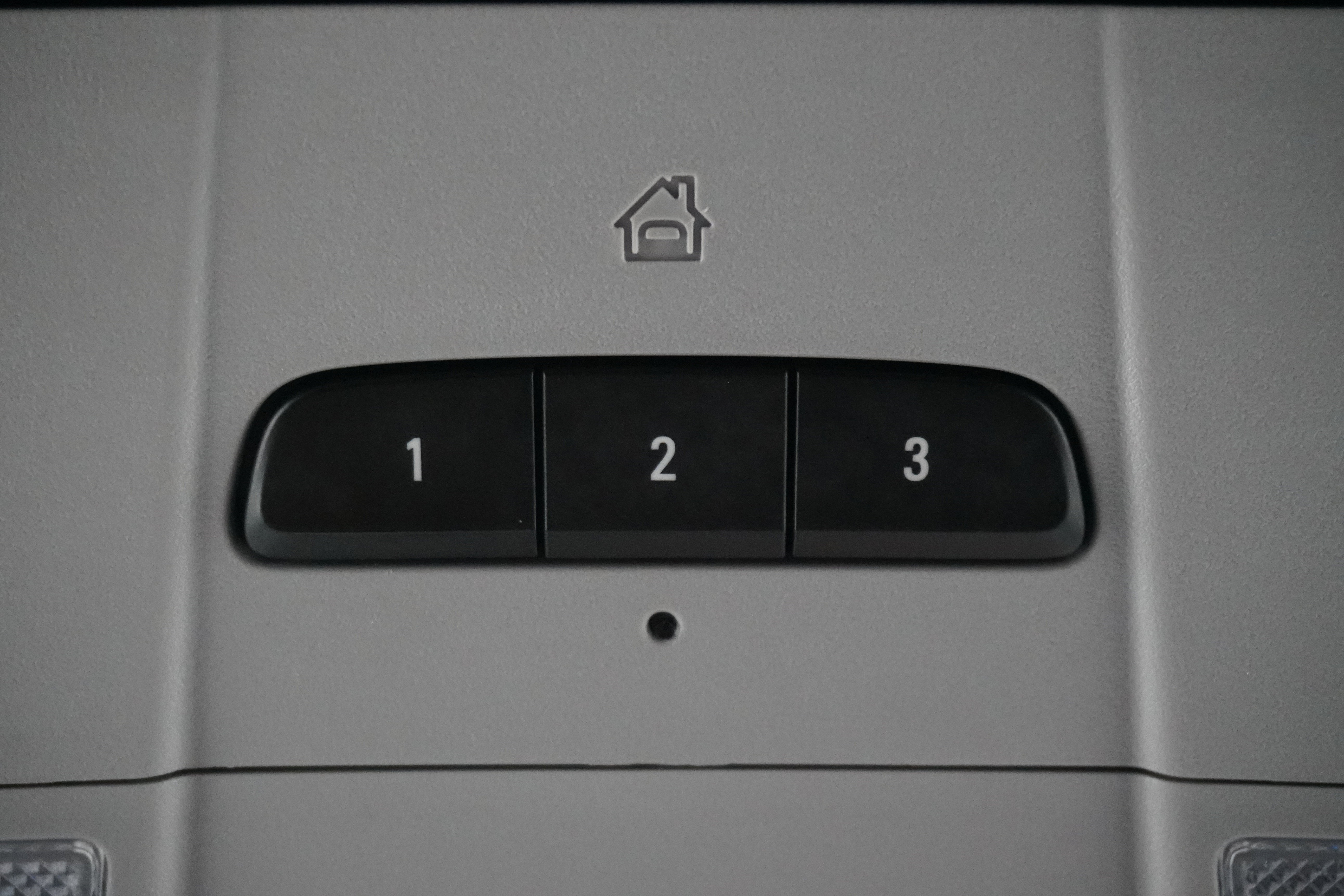 Used 2023 GMC Terrain SLT w/ Tech Package image 24