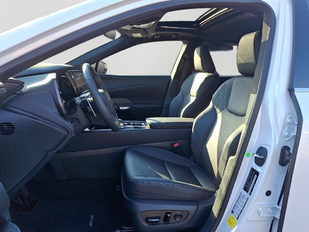 Certified 2026 Lexus RX 350 Premium w/ Accessory Package (Z1) AWD/4WD image 15