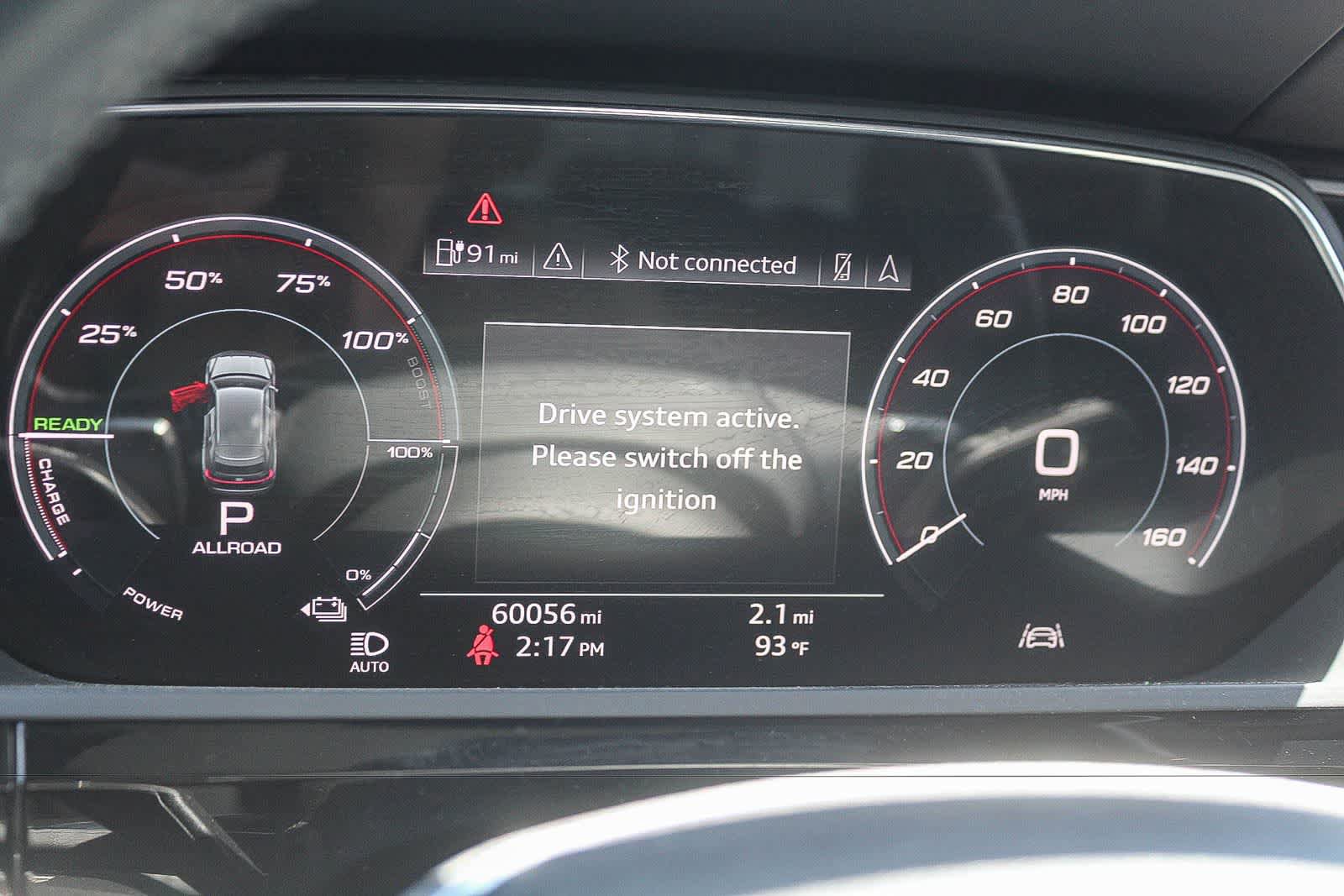 Used 2019 Audi e-tron Prestige w/ Prestige Package AWD/4WD image 28