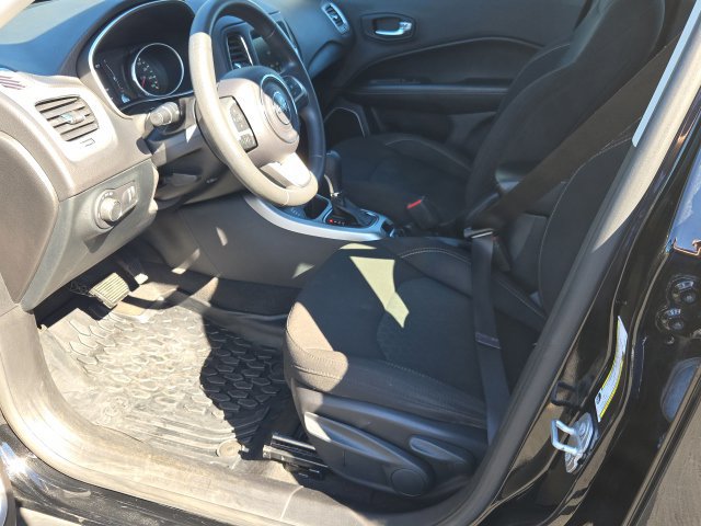 Used 2021 Jeep Compass Sport AWD/4WD image 12