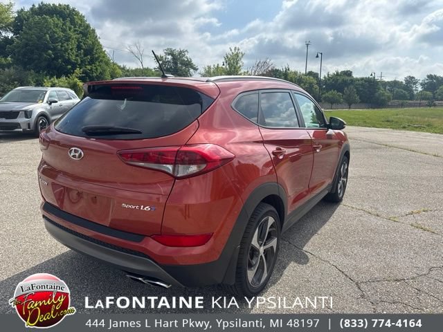 Used 2016 Hyundai Tucson Sport FWD image 5