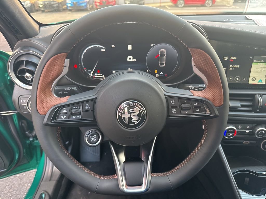New 2025 Alfa Romeo Giulia AWD w/ Driving Assist Package image 14