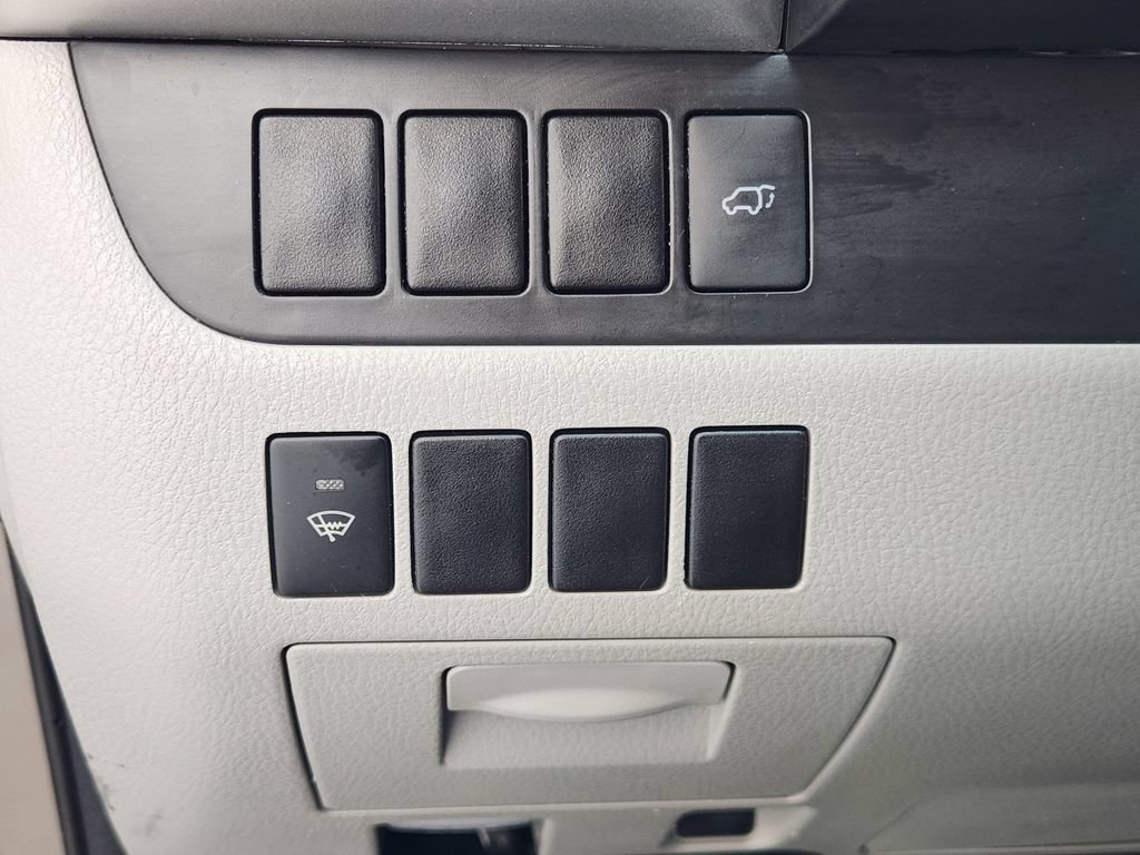 Used 2016 Toyota Highlander XLE FWD image 21