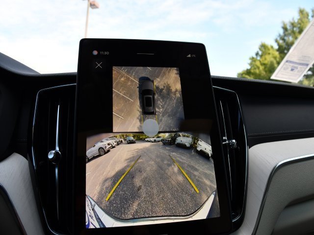 New 2026 Volvo XC60 T8 Ultra w/ Protection Package Premier image 14