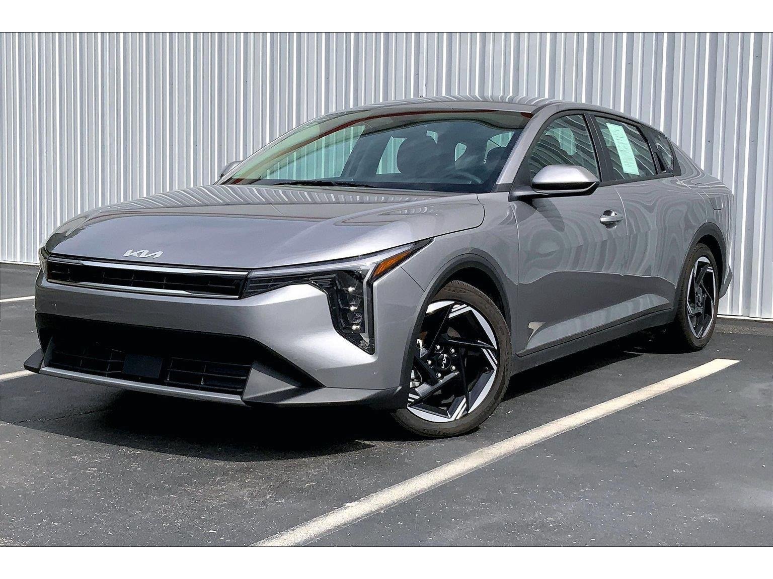 Used 2025 Kia K4 EX