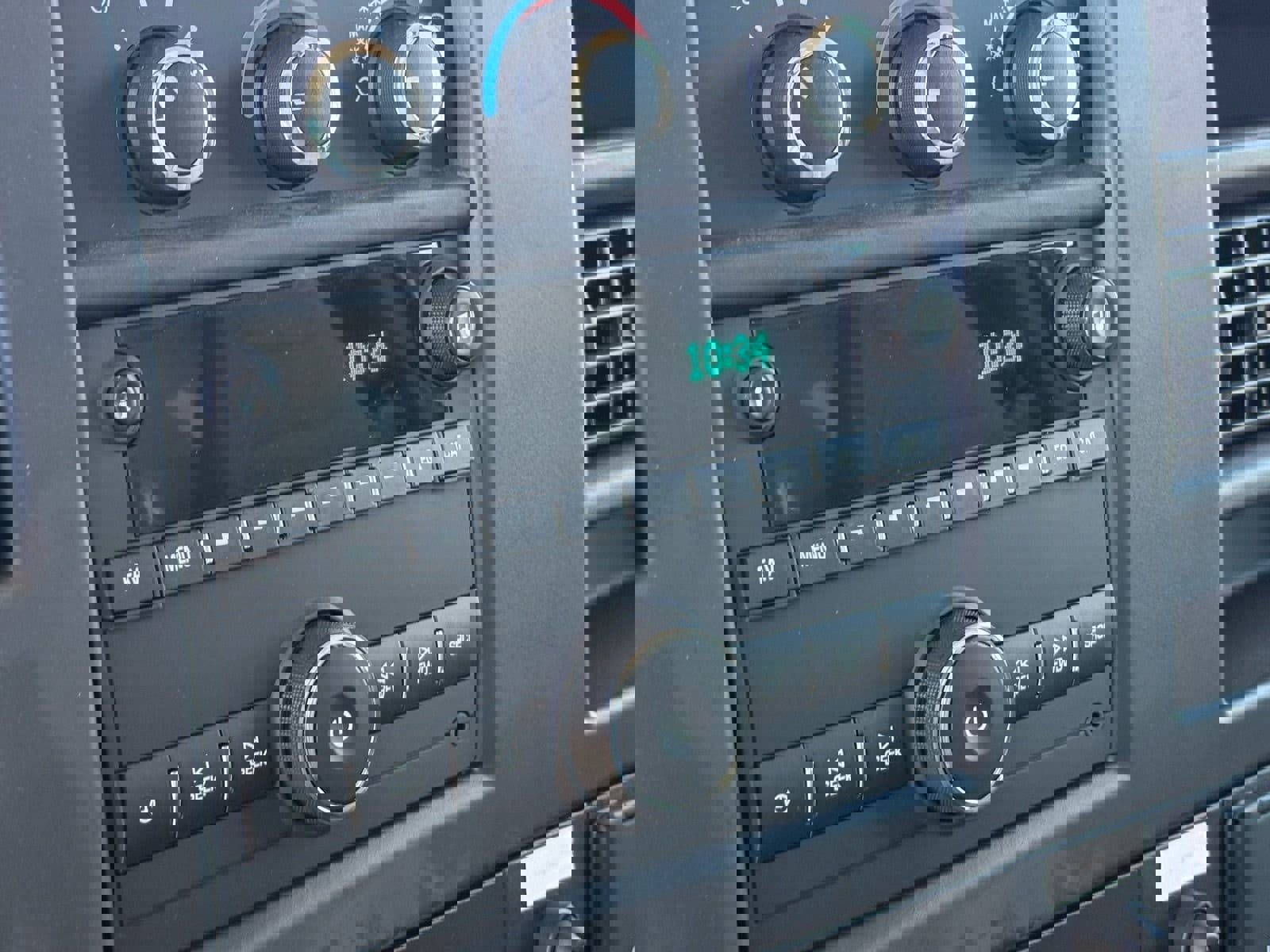 New 2024 Chevrolet Express 3500 w/ Power Convenience Package image 22