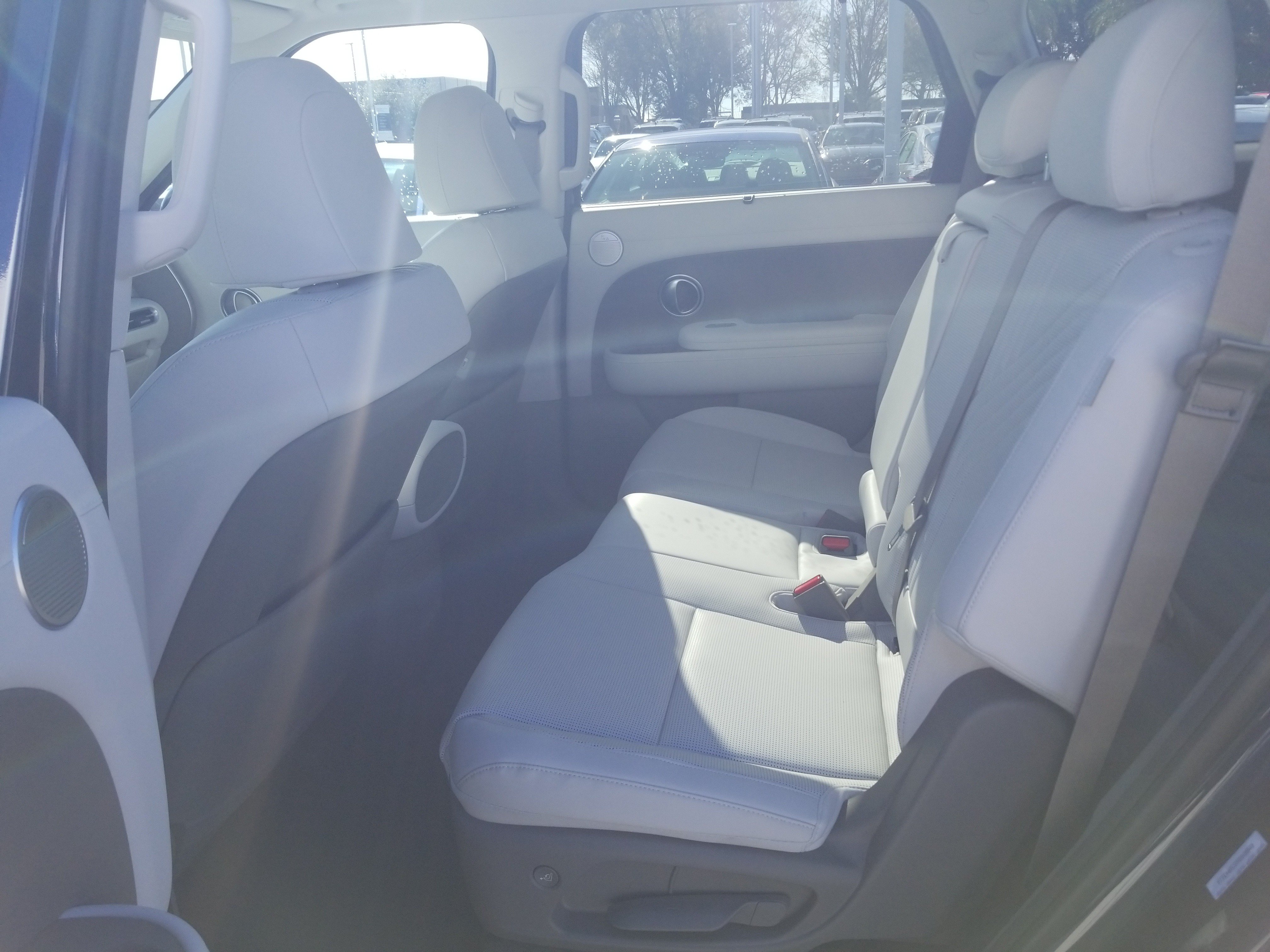 Used 2026 Hyundai Palisade SEL Premium FWD image 12