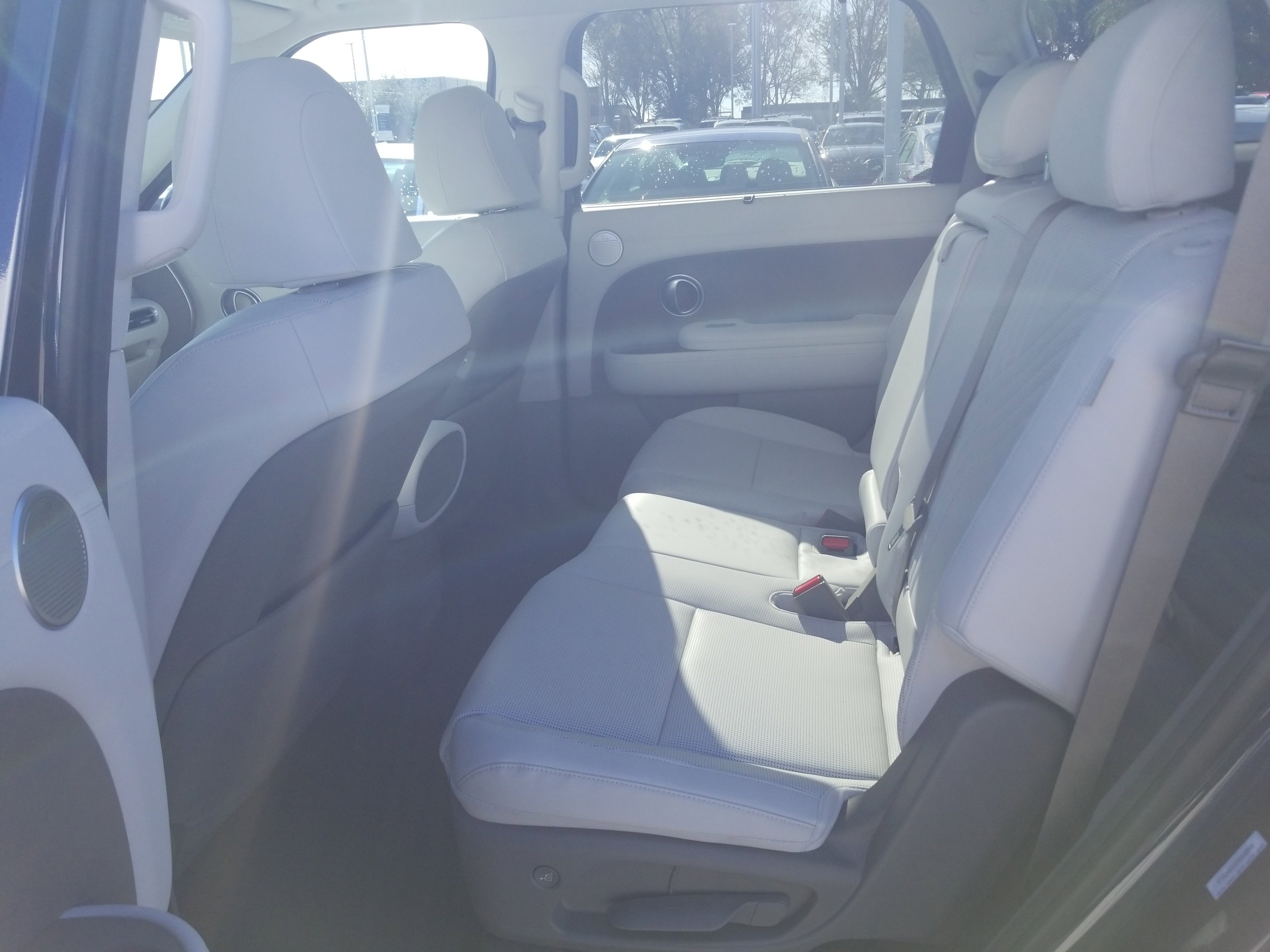 Used 2026 Hyundai Palisade SEL Premium image 12