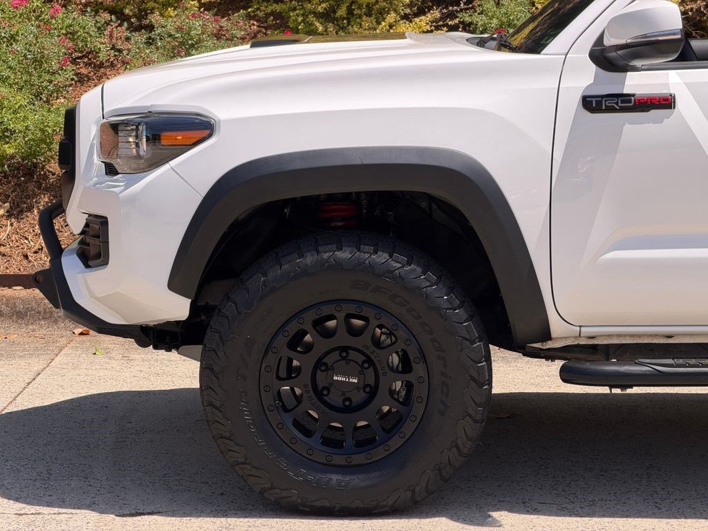 Used 2019 Toyota Tacoma TRD Pro AWD/4WD image 11