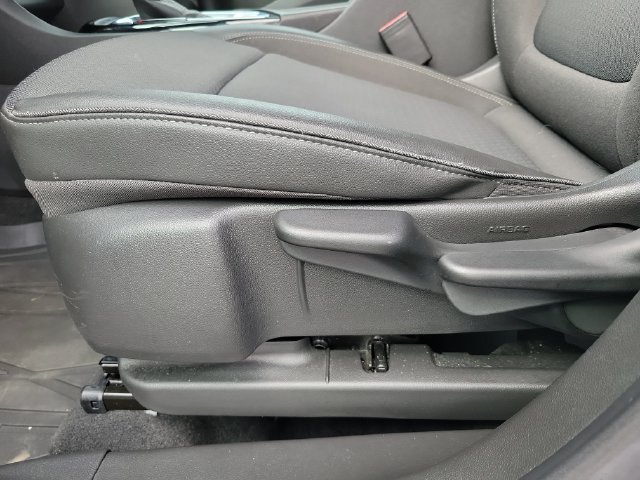 Certified 2024 Buick Encore GX Preferred AWD/4WD image 8