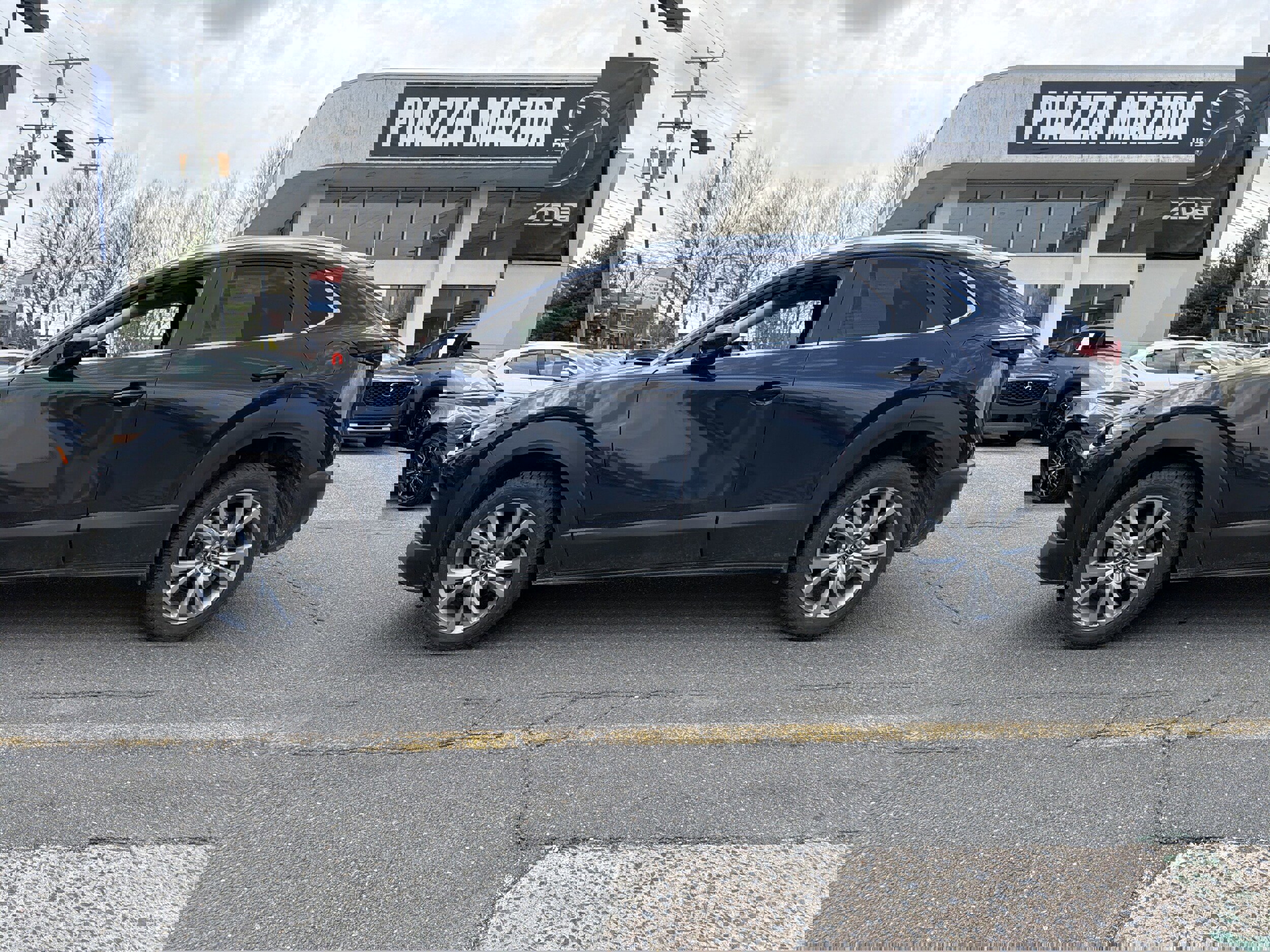 Used 2023 MAZDA CX-30 AWD 2.5 S w/ Select Package image 4