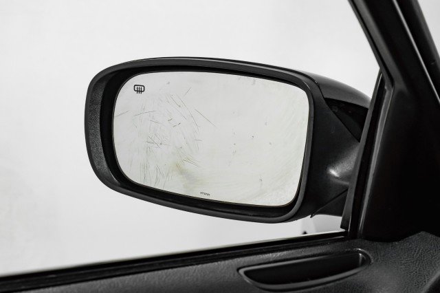 Used 2022 Chrysler 300 Touring w/ Sport Appearance Package image 39