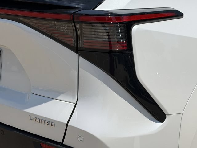 New 2026 Toyota bZ FWD image 6