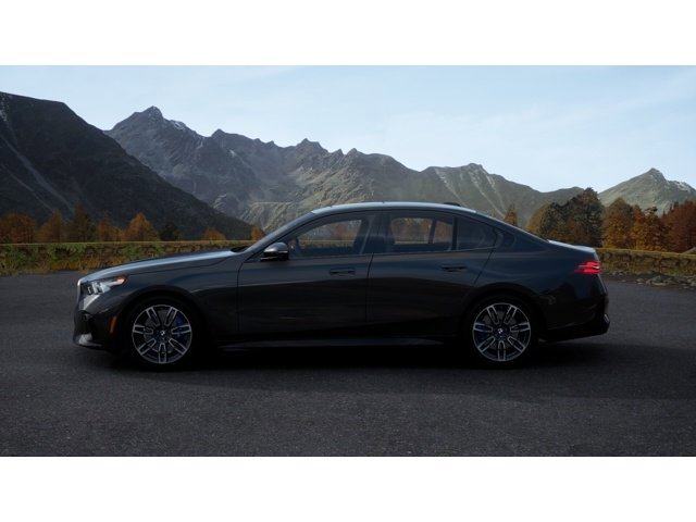 New 2027 BMW 530i xDrive w/ M Sport Package AWD/4WD image 4