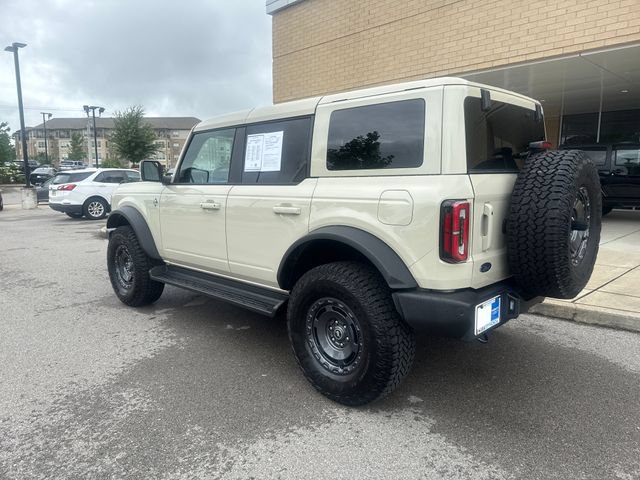 Used 2025 Ford Bronco Outer Banks w/ Sasquatch Package AWD/4WD image 2