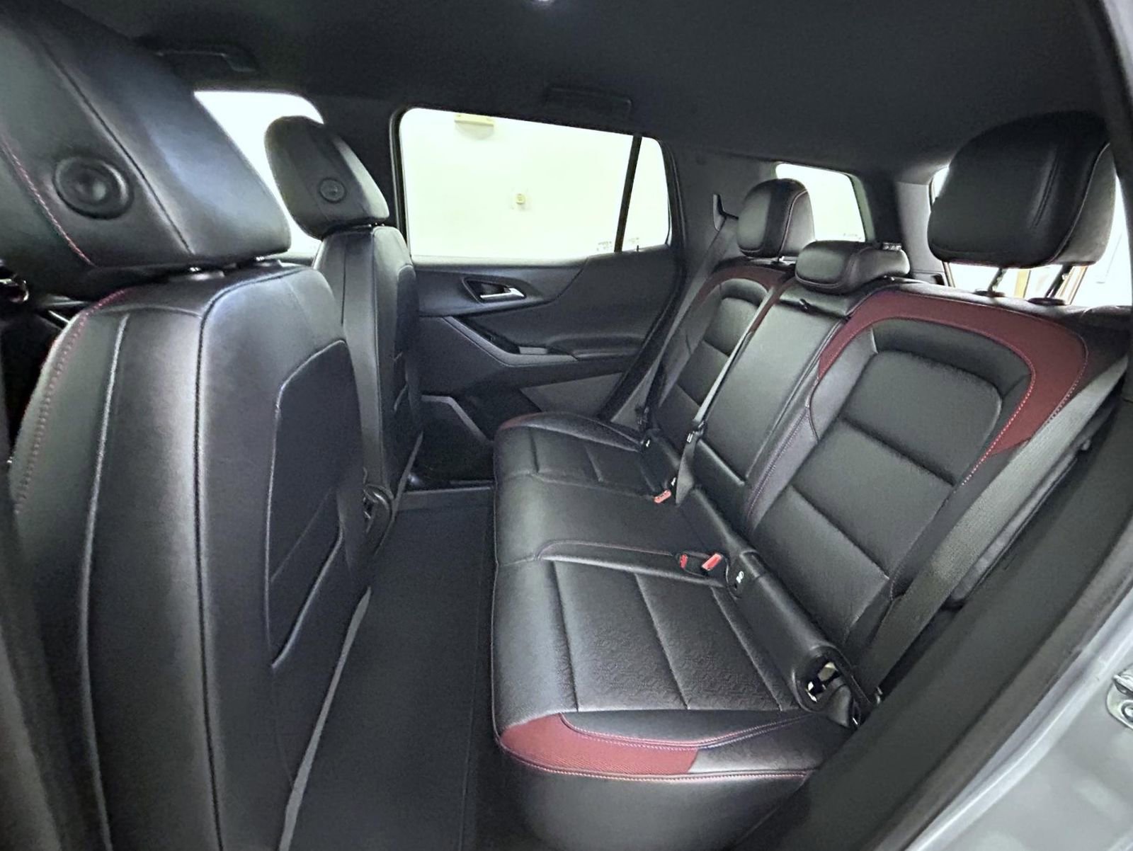 Used 2025 Chevrolet Equinox RS w/ Safety and Technology Package image 19