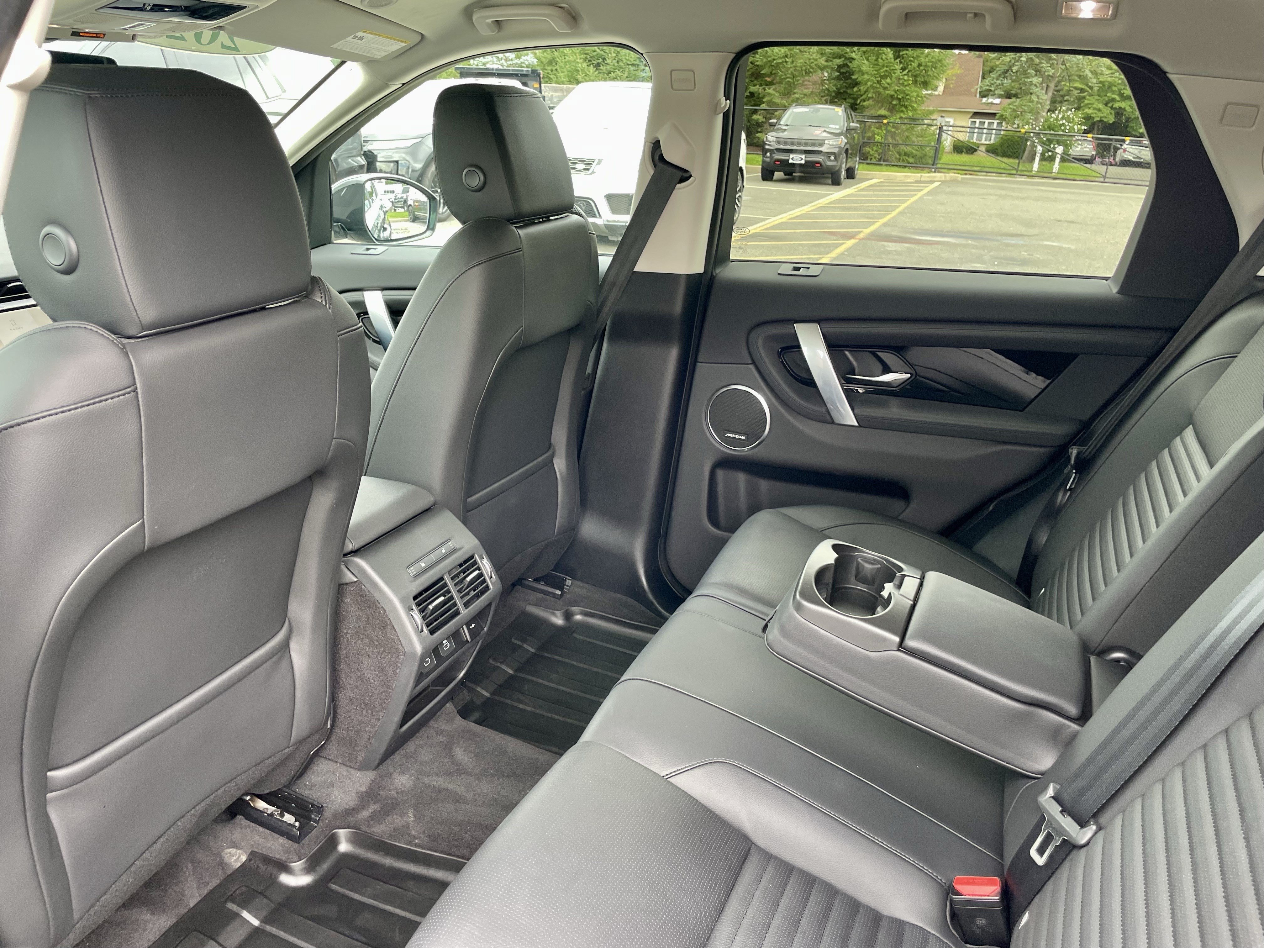 Certified 2025 Land Rover Discovery Sport S AWD/4WD image 30