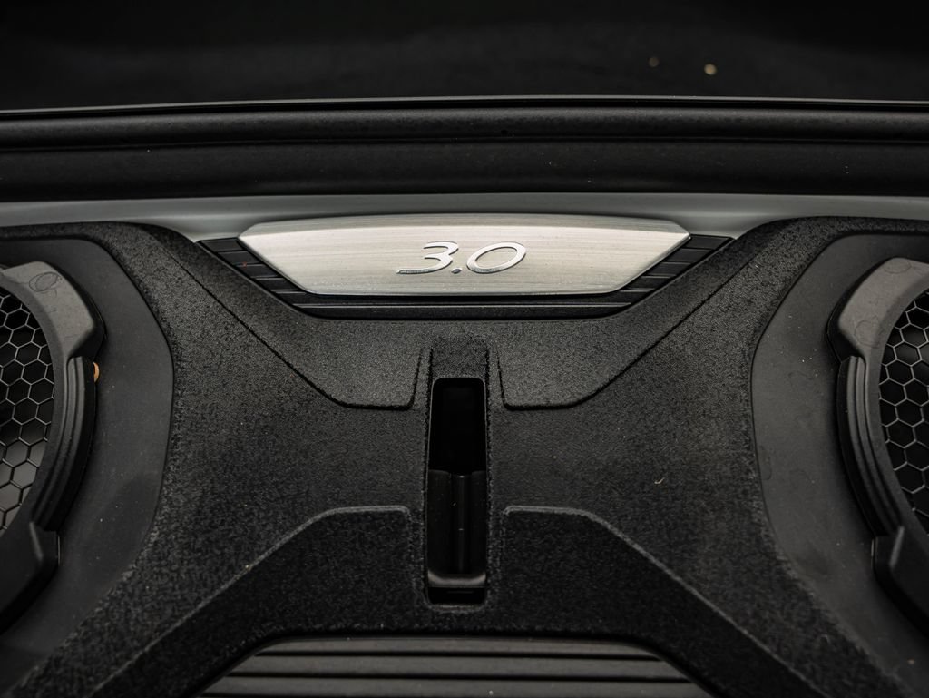 Certified 2025 Porsche 911 Carrera RWD image 53