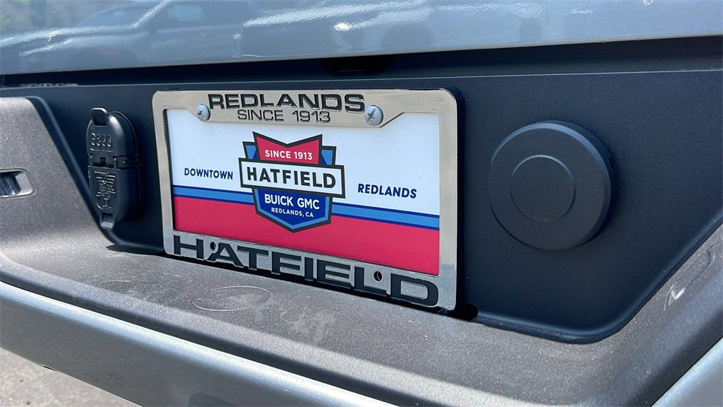 New 2025 GMC Sierra 1500 Elevation image 29