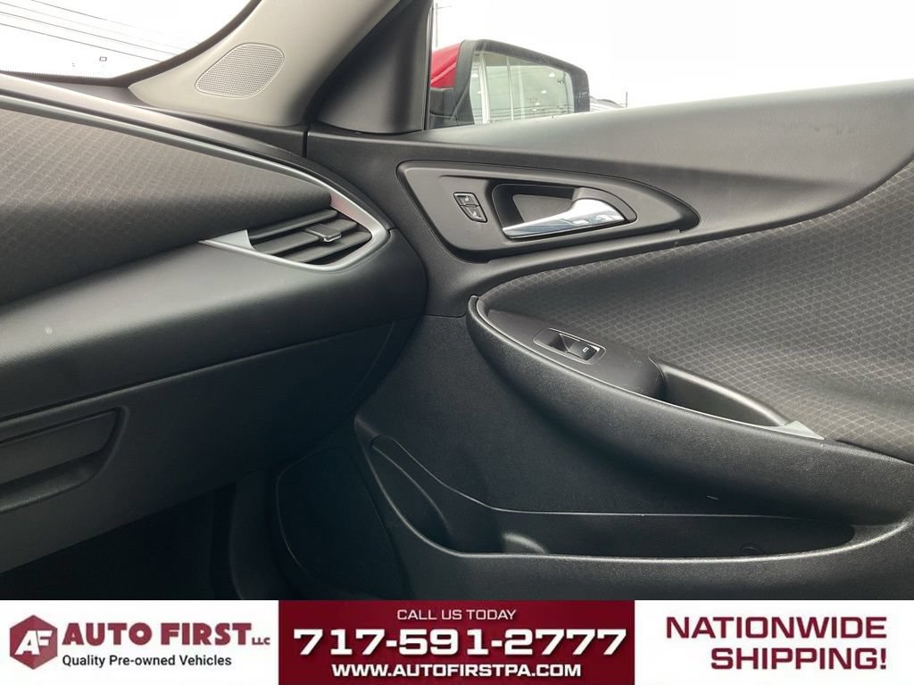 Used 2021 Chevrolet Malibu RS FWD image 26