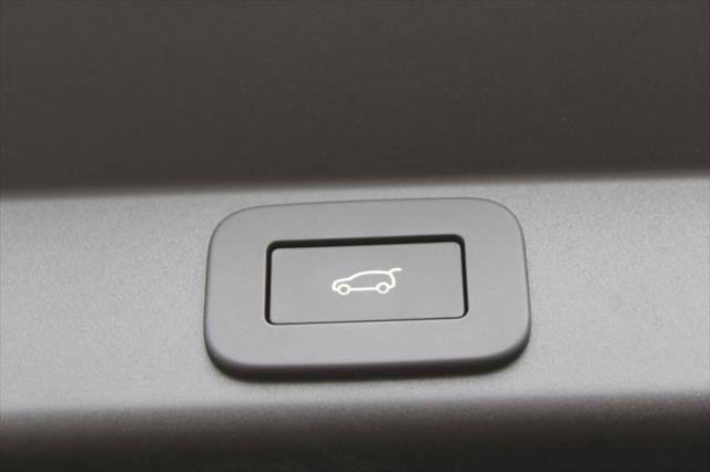 New 2025 Land Rover Range Rover Sport SV Edition Two image 12