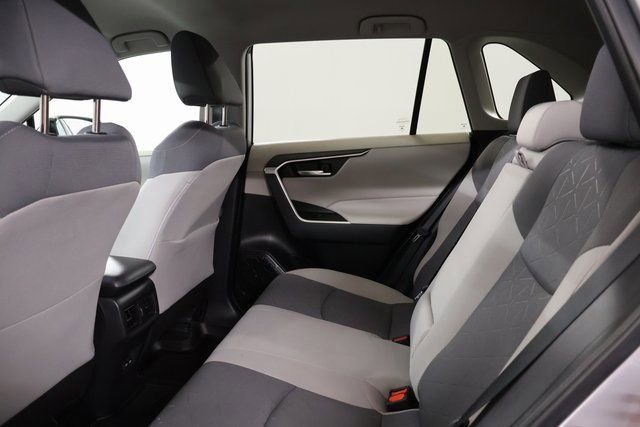 Used 2024 Toyota RAV4 XLE image 30