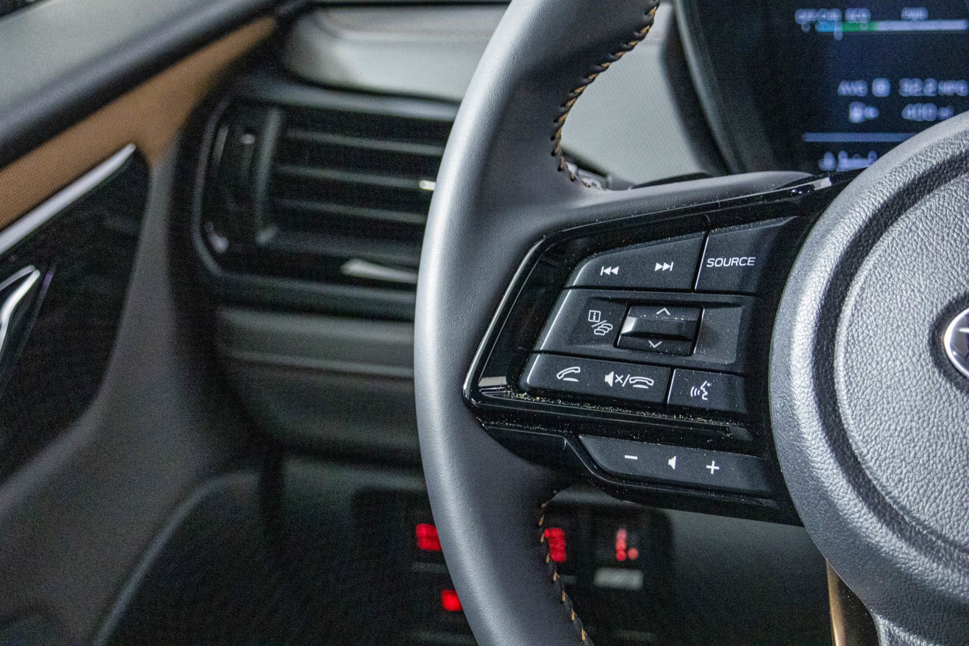 Used 2025 Subaru Forester Sport image 29