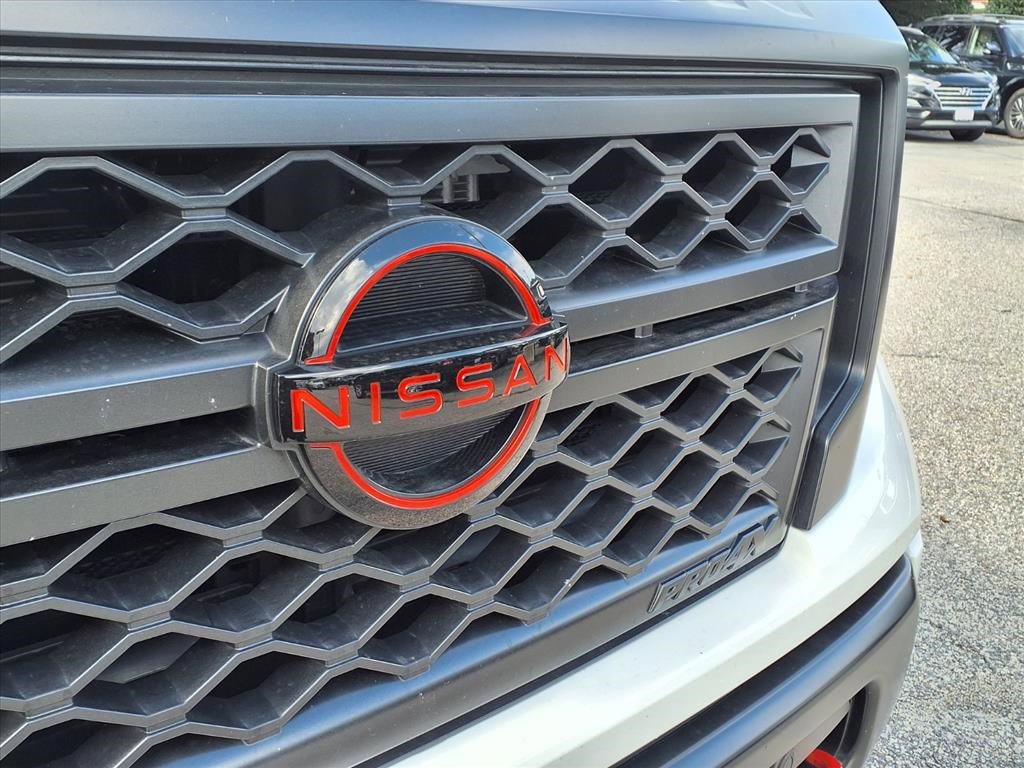 Used 2024 Nissan Titan PRO-4X w/ Pro-4x Utility Package image 4