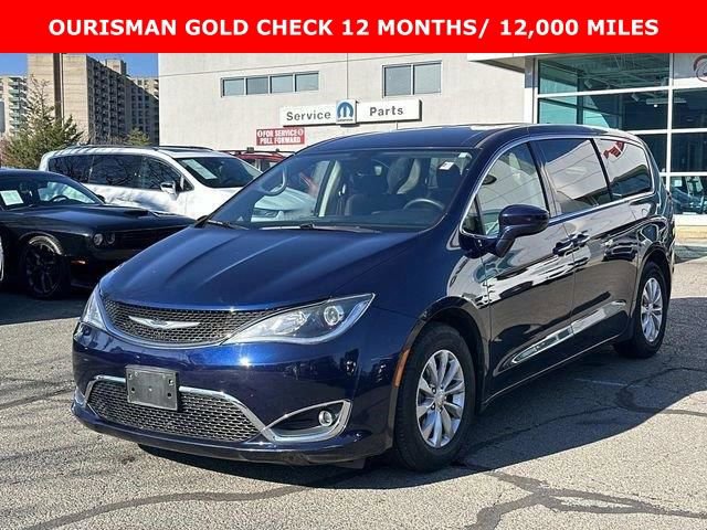 Used 2019 Chrysler Pacifica Touring Plus image 5