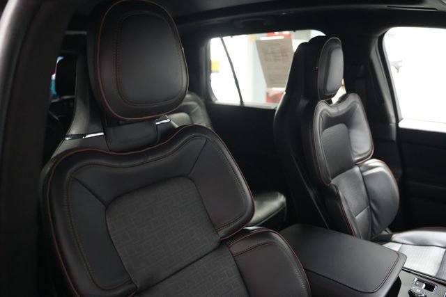 Used 2025 Lincoln Aviator Black Label AWD/4WD image 26