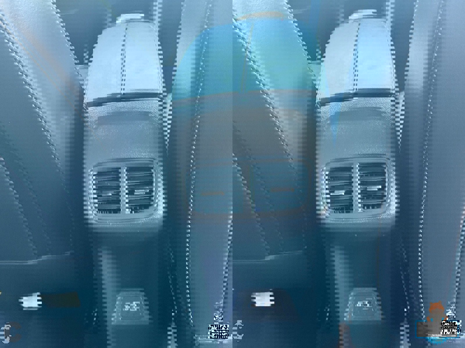 Used 2023 Buick Envision Preferred image 13