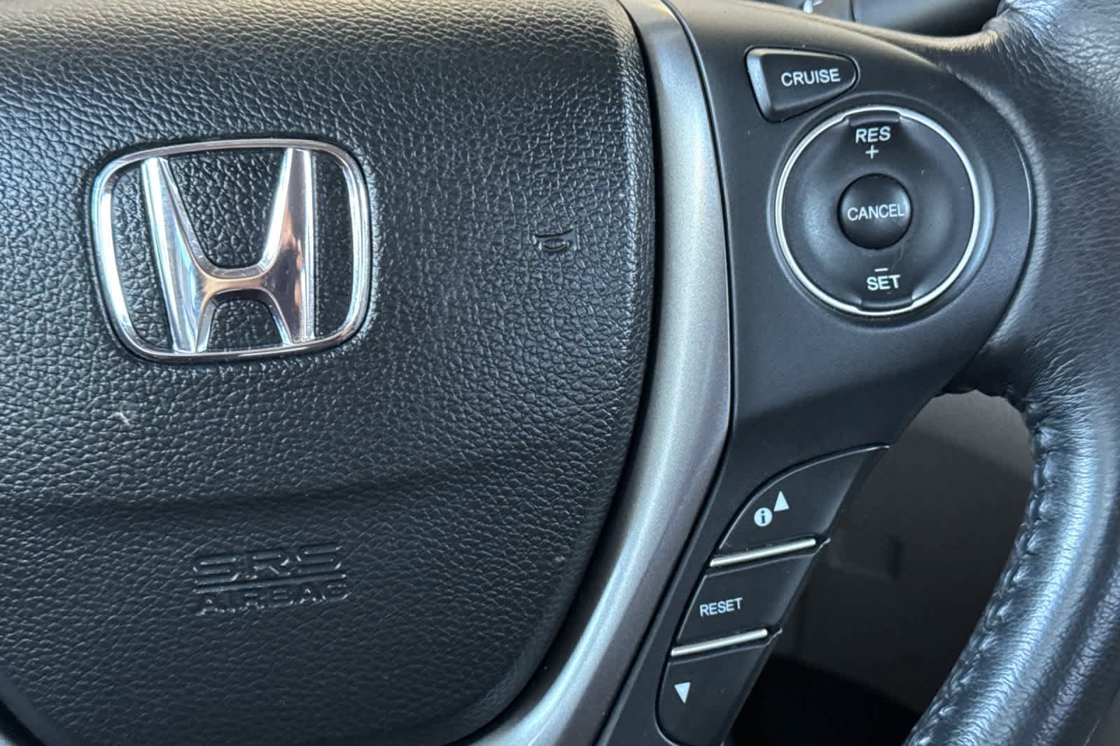 Used 2017 Honda Ridgeline RTL-T image 26